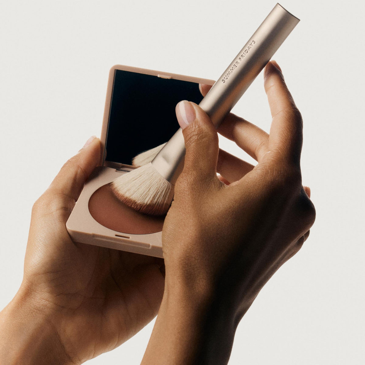 the-bronzer-brush-e1 Bronzer_Brush-3.jpg