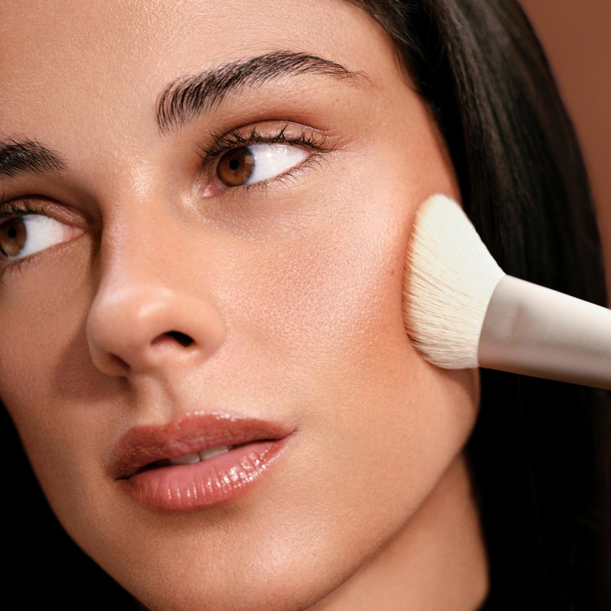 the-bronzer-brush-e1 Bronzer_Brush.jpg