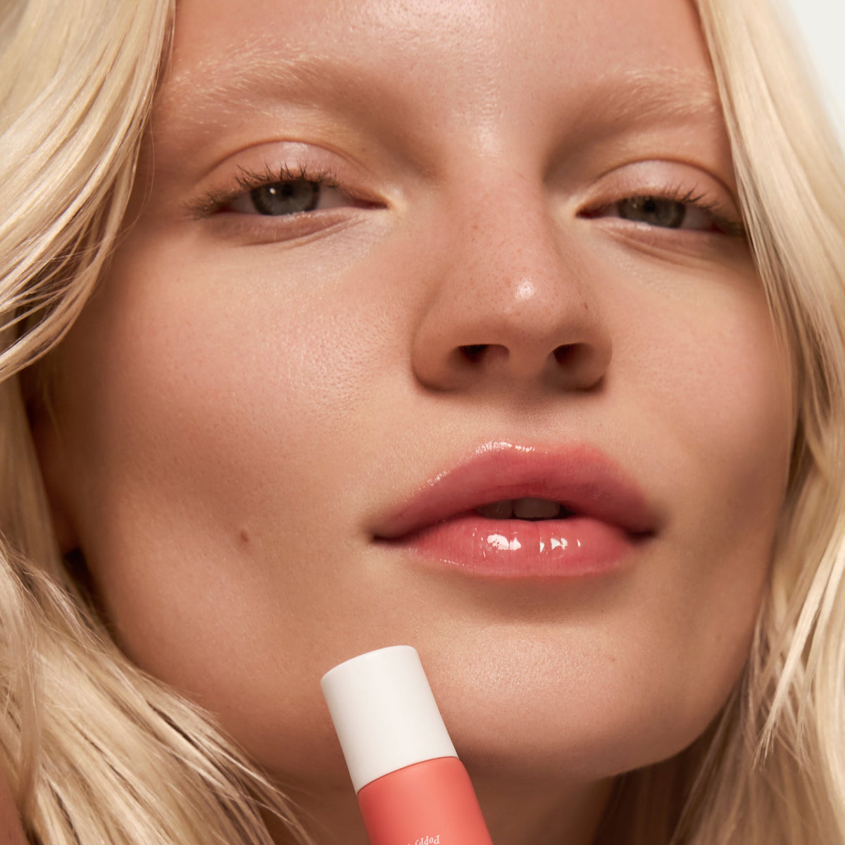 lip-butter-balm-poppy-t9 PDP_LBB-Poppy-1.jpg